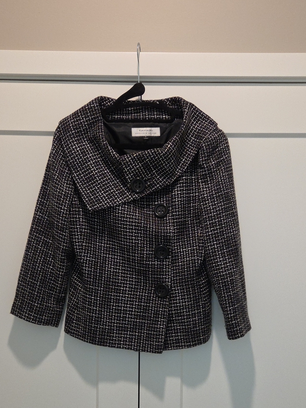 Tahari Black & White Tweed Funnel-Collar Blazer
